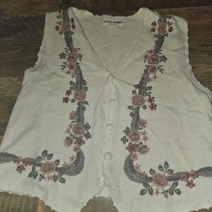 Floral Embroidered Knit Vest